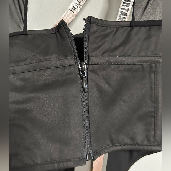 HOUSE OF CB Mina Plunge Long Sleeve Structured Corset Top Black M Edgy Bustier - Picture 13 of 16